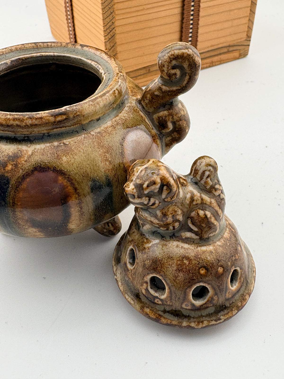Japanese Vintage Seto Incense Burner – Shishi Lion Lid