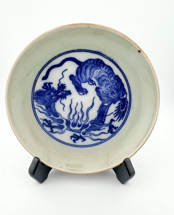 Meiji Seto Dragon-Tiger medium plate
