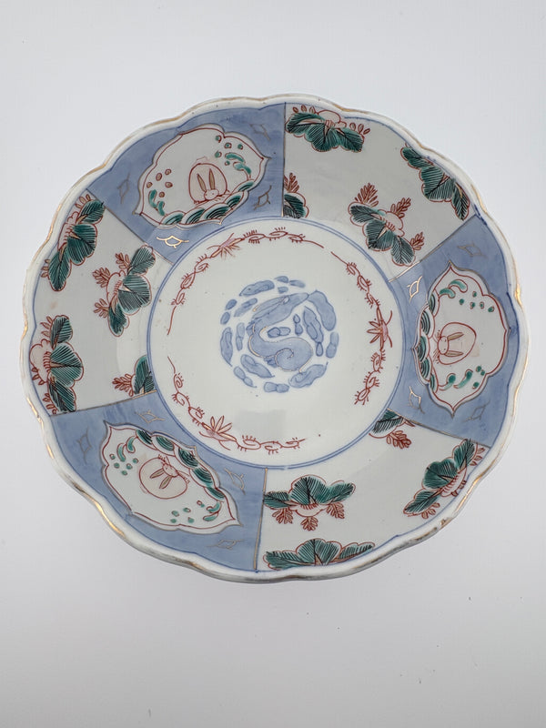 Meiji Imari Iroe large bowl with scalloped rim, rabbit motif, top view– Kotto Living
