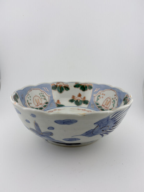 Meiji Imari Iroe large bowl with scalloped rim, rabbit motif, front view– Kotto Living