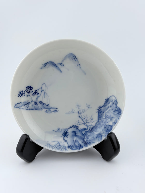Detail of blue landscape scene on Meiji Imari sometsuke small plate, soft cobalt brushwork – Kotto Living