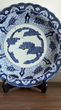 Antique Imari Grand Charger – Auspicious Cranes, Tortoises & Pine